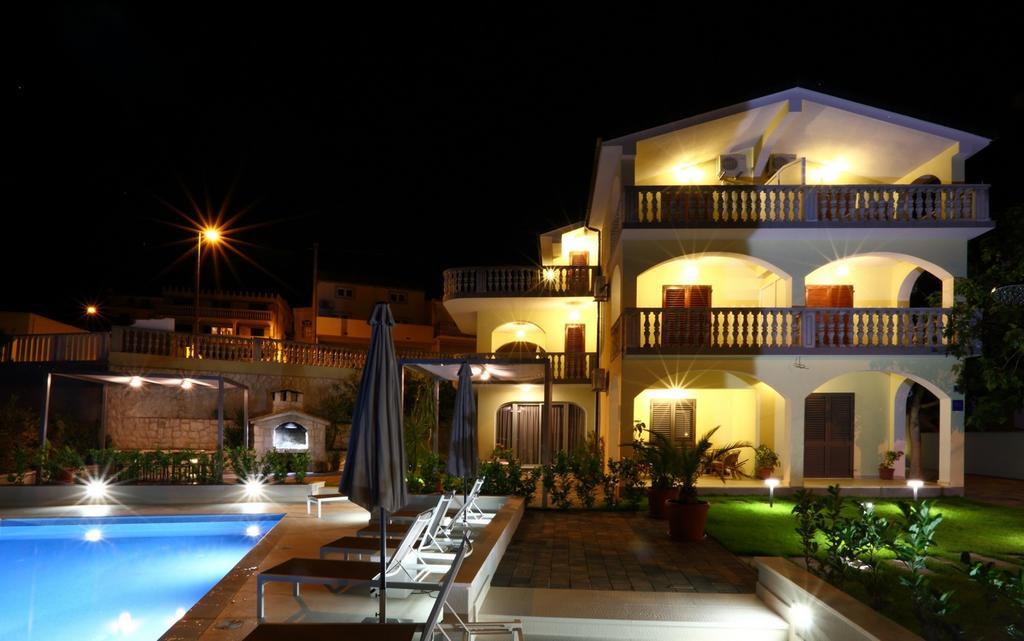 Apartments Bago Trogir Eksteriør bilde
