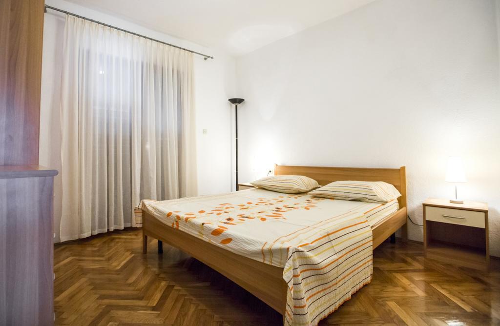 Apartments Bago Trogir Eksteriør bilde