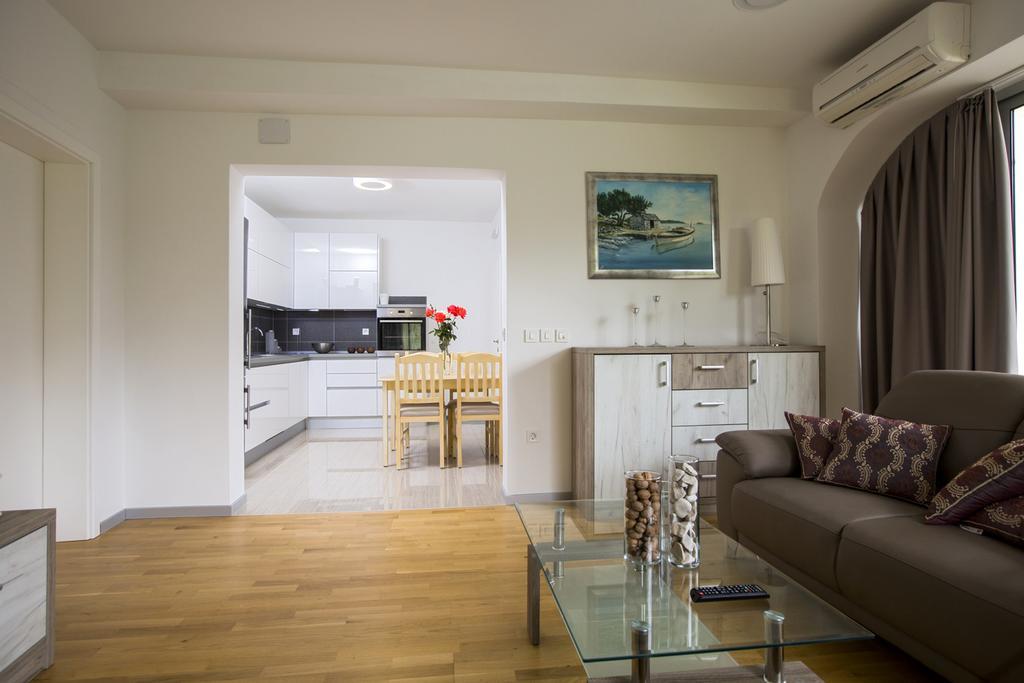 Apartments Bago Trogir Eksteriør bilde