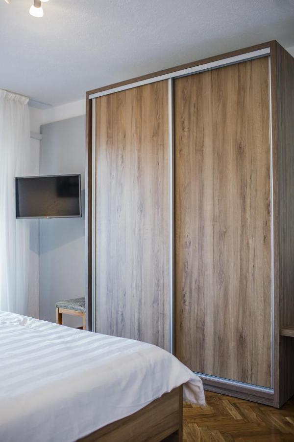 Apartments Bago Trogir Eksteriør bilde