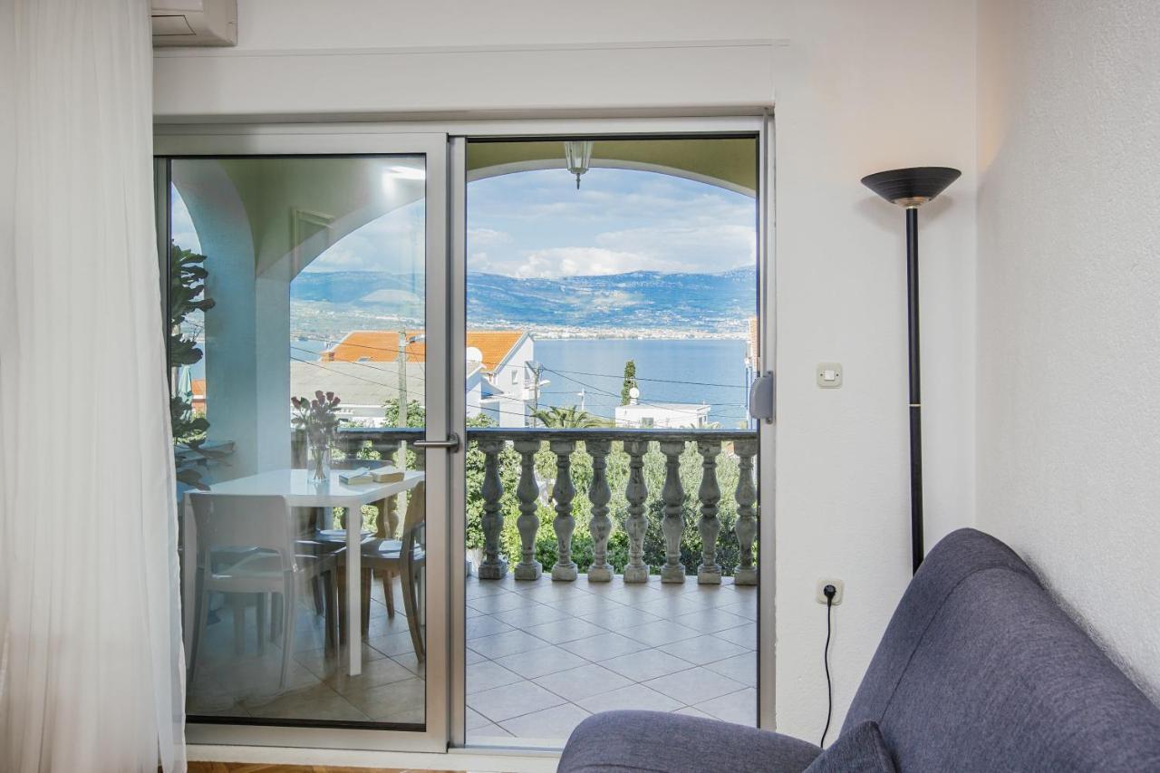Apartments Bago Trogir Eksteriør bilde
