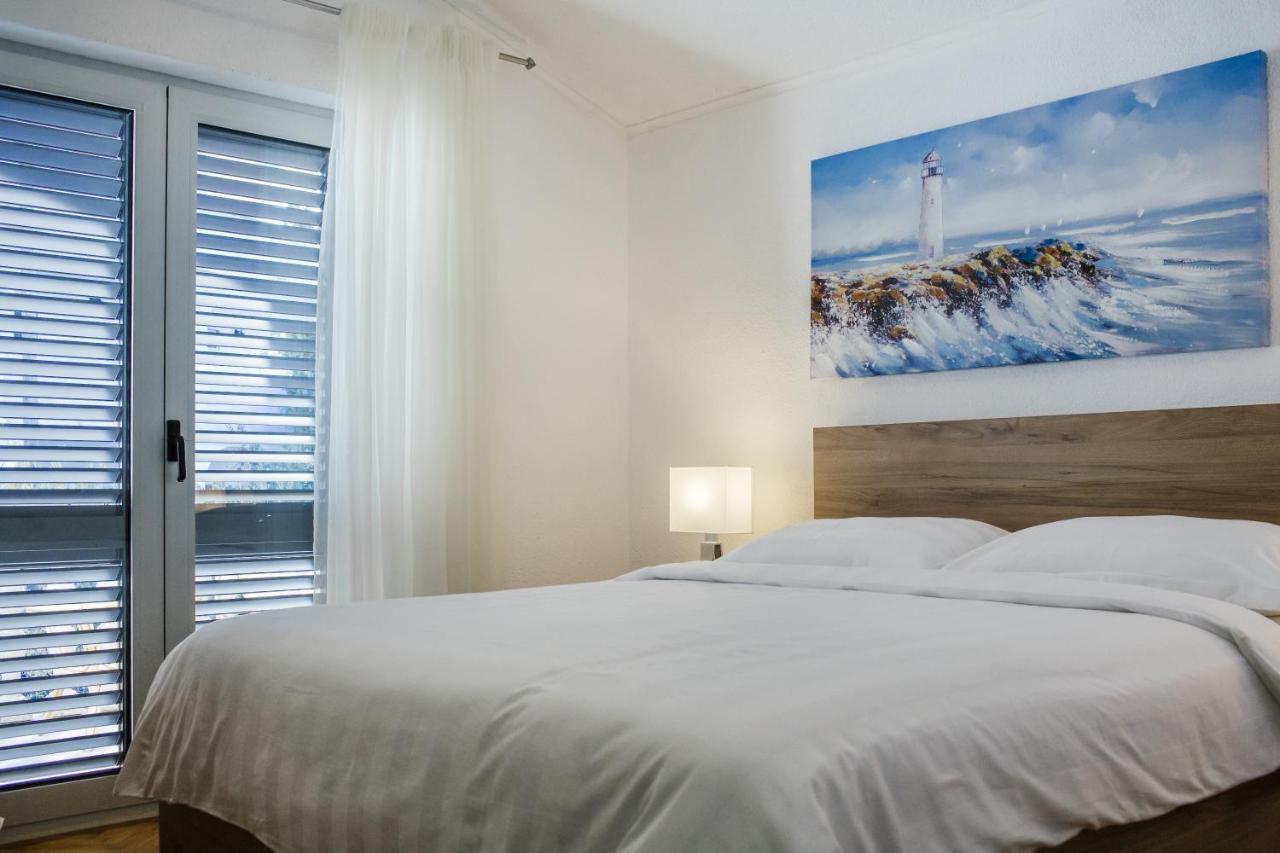 Apartments Bago Trogir Eksteriør bilde